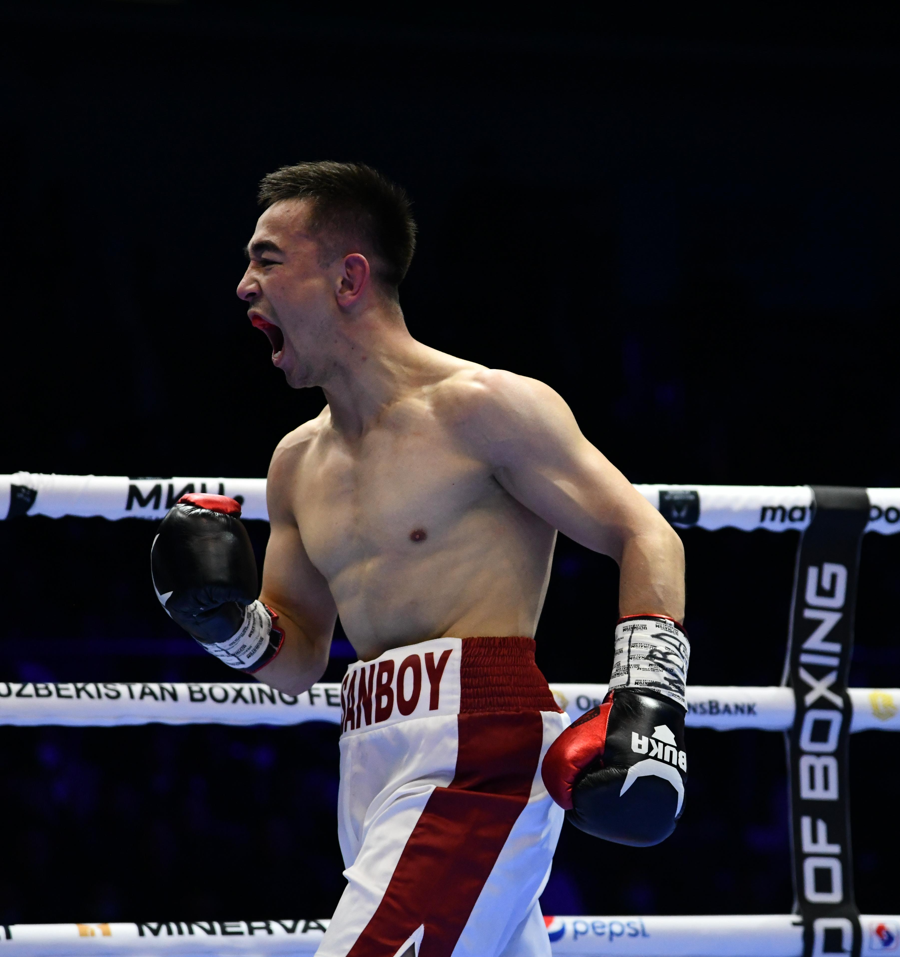 Хасанбой Дусматов поднялся на третье место в рейтинге WBA