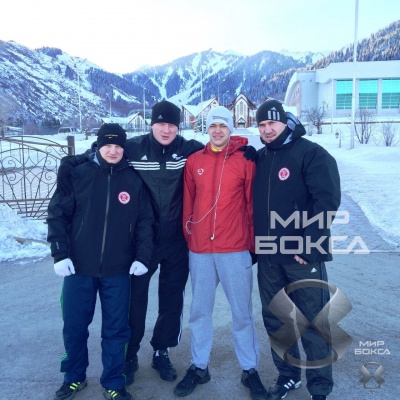 Александр Поветкин тренируется в Казахстане