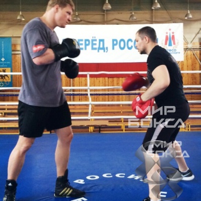 Александр Поветкин продолжает подготовку к бою с Пересом