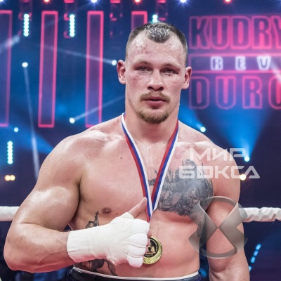 Алексей Егоров начал подготовку к бою за титул
