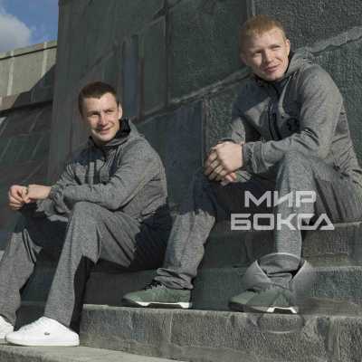 Валерий Третьяков и Евгений Смирнов на фотосессии "Мир Бокса"